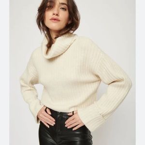 Dynamite Chandail Chunky Cropped Turtleneck